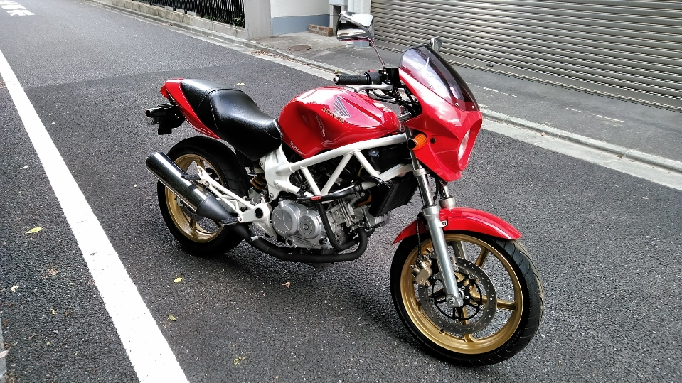 VTR250