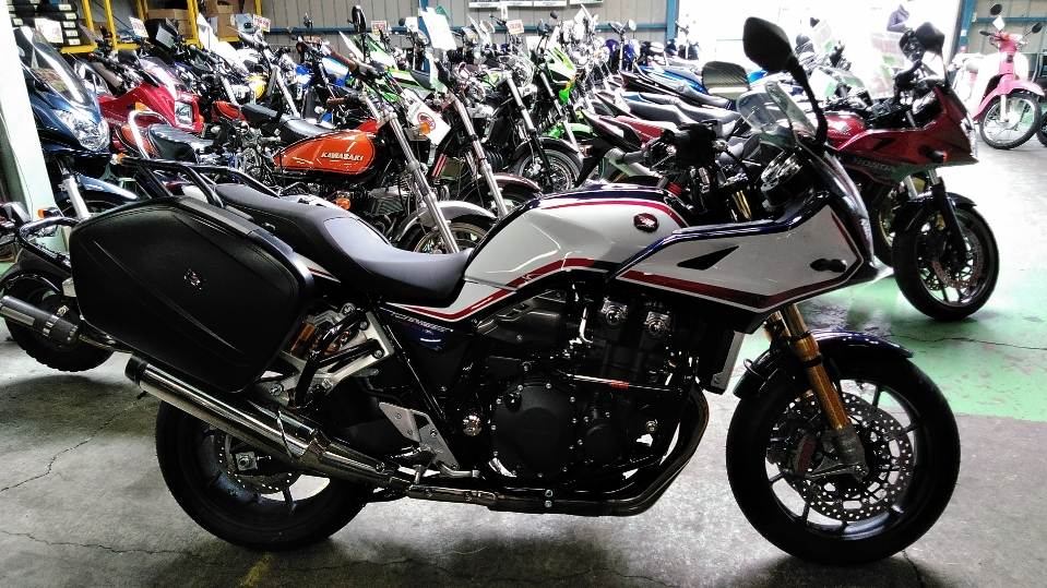 CB1300SBSP